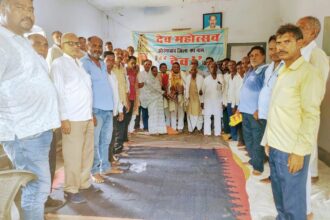 28 महोत्सवों की पहचान गढ़ने वाले सिद्धेश्वर विद्यार्थी सम्मानित,‘गिनीज वर्ल्ड रिकॉर्ड’ में नाम दर्ज कराने की मांग